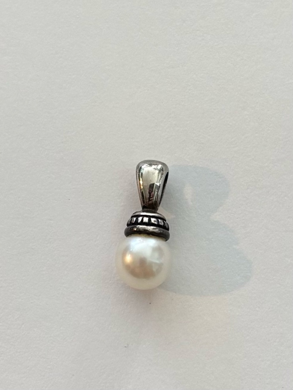 James Avery Sterling Silver freshwater Pearl Drop Pendant (no chain included)